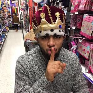 Meet your Posher, Alfonso